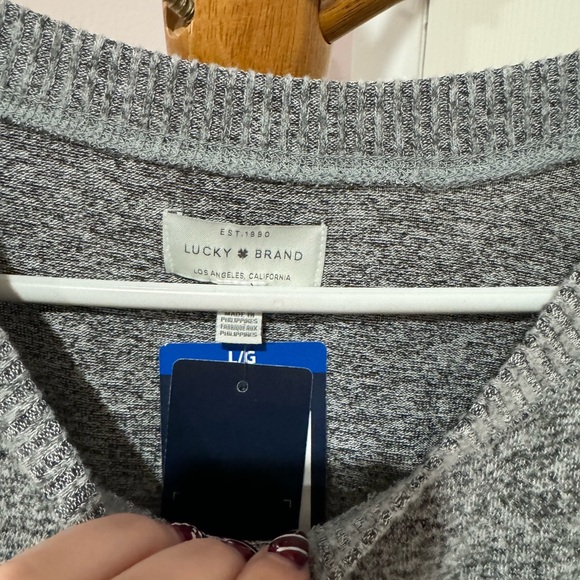 NWT Lucky Brand Longsleeve - Picture 3 of 5